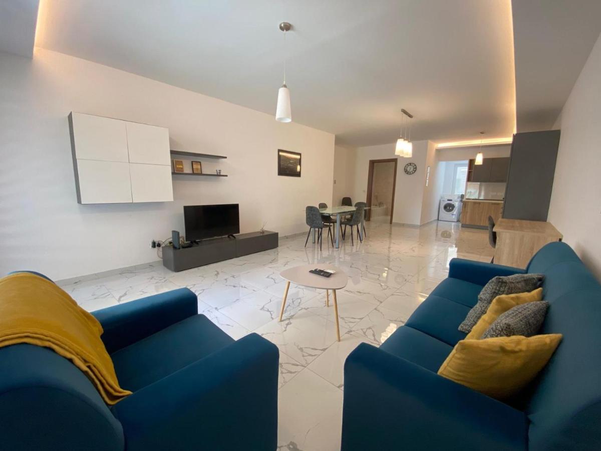 Sliema Centrally Located Apt Eksteriør bilde