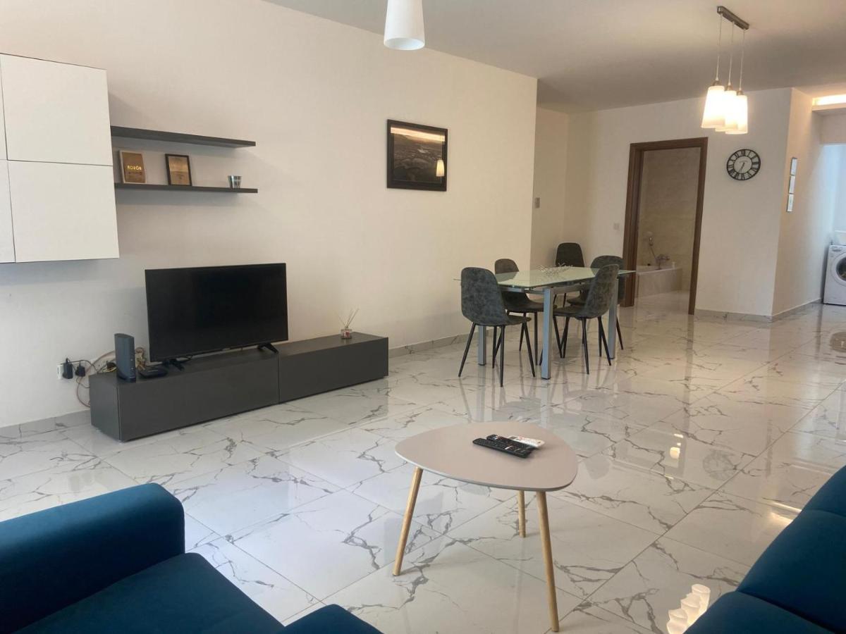 Sliema Centrally Located Apt Eksteriør bilde
